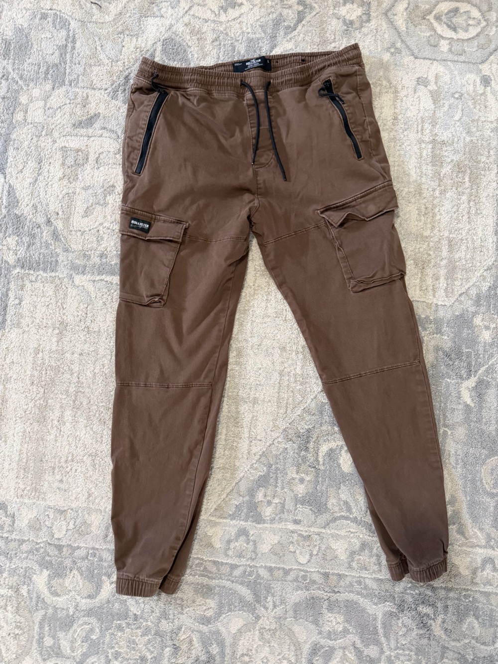 Hollister Men's Brown Cargo Jogger Pants
